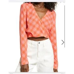 NWT BP. Surplice V-neck Crop Top In Pink- Red Ian Bias Plaid size small
